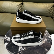 Burberry Low Shoes